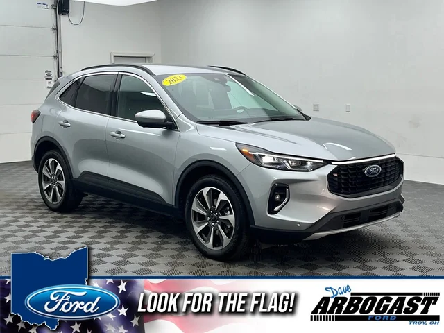 2023 Ford Escape Platinum