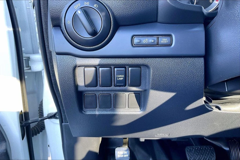 Used 2019 White Nissan S image 36