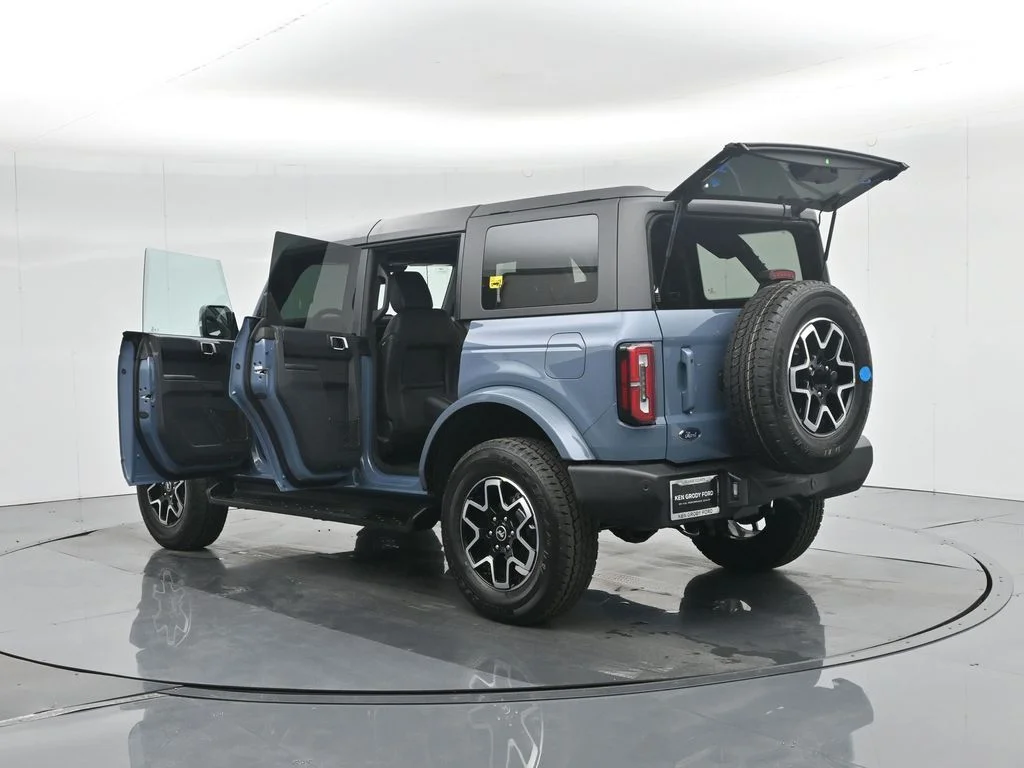 2025 Ford Bronco 4-Door Outer Banks - Photo 39