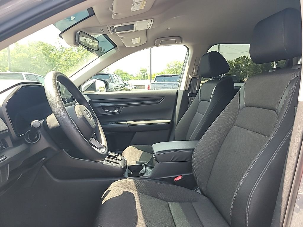 2025 Honda CR-V LX - Photo 7