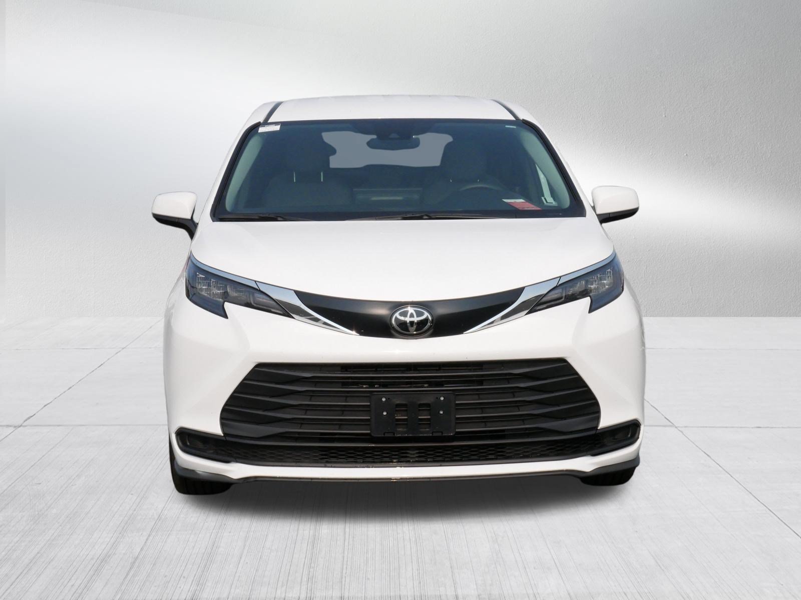 Certified 2026 Toyota Sienna LE with VIN 5TDKRKEC4TS314832 for sale in Brooklyn Center, Minnesota
