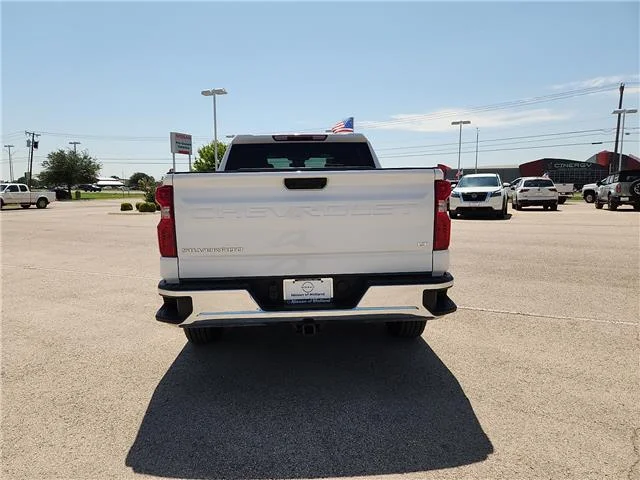 Used 2025 Summit White Chevrolet LT w/1LT 4x2 Crew Cab 5.75 ft. box 147.4 in. WB image 3