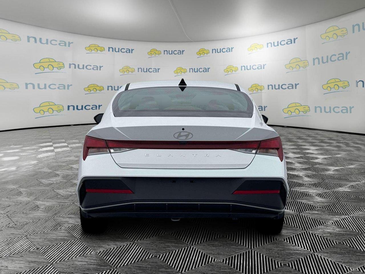 New 2026 Serenity White Hyundai SE image 6