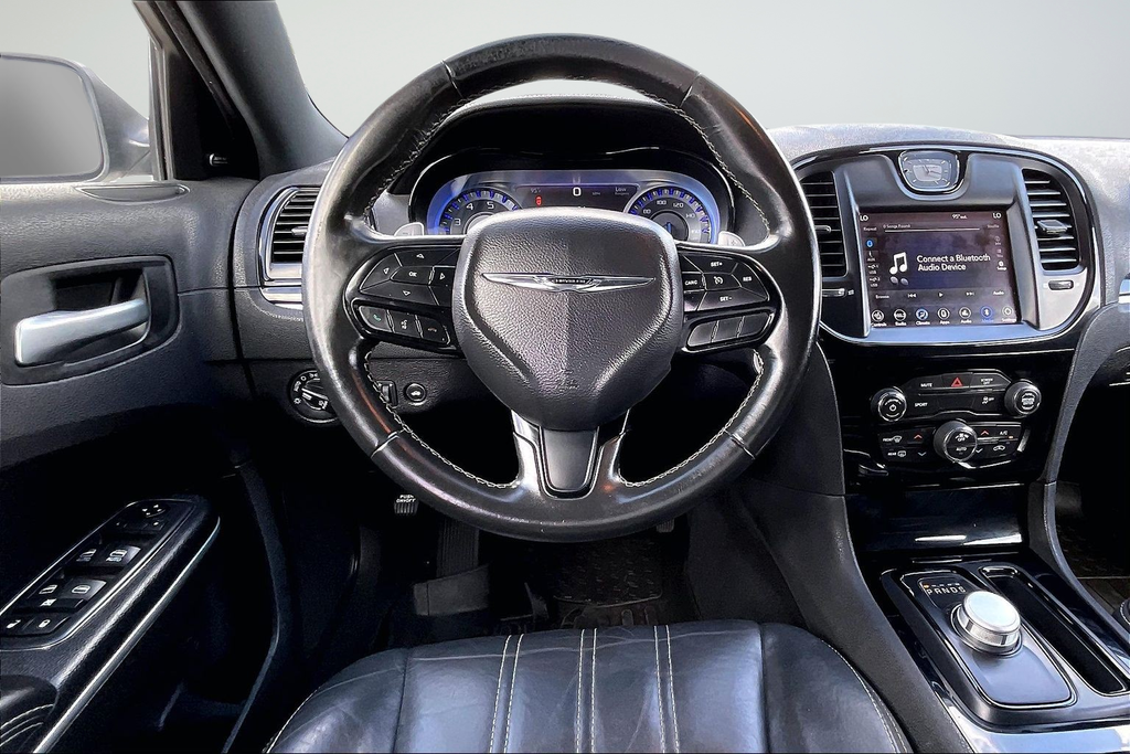 Used 2019 White Chrysler S image 7
