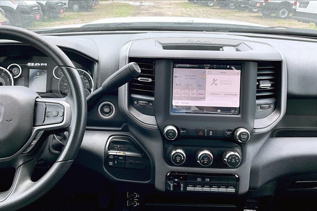 New 2024 Ram 3500 Tradesman 4D Crew Cab