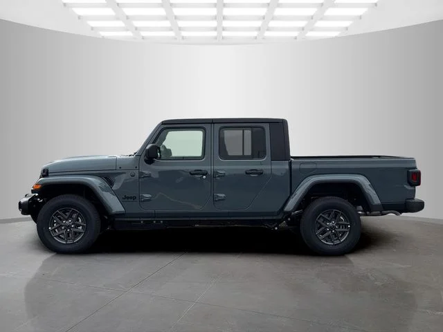 New 2026 Anvil Clear-Coat Exterior Paint Jeep Sport S image 4