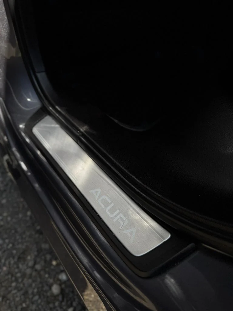 Used 2017 Modern Steel Metallic Acura Base image 37