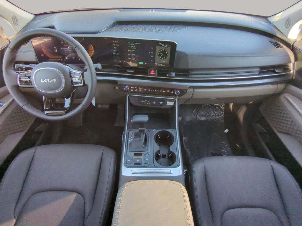 New 2026 Deep Chroma Blue Kia LXS image 4