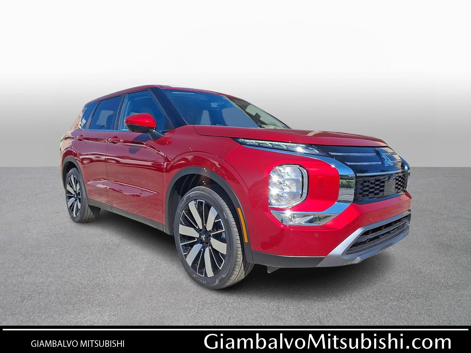 New 2026 Red Mitsubishi SE image 1