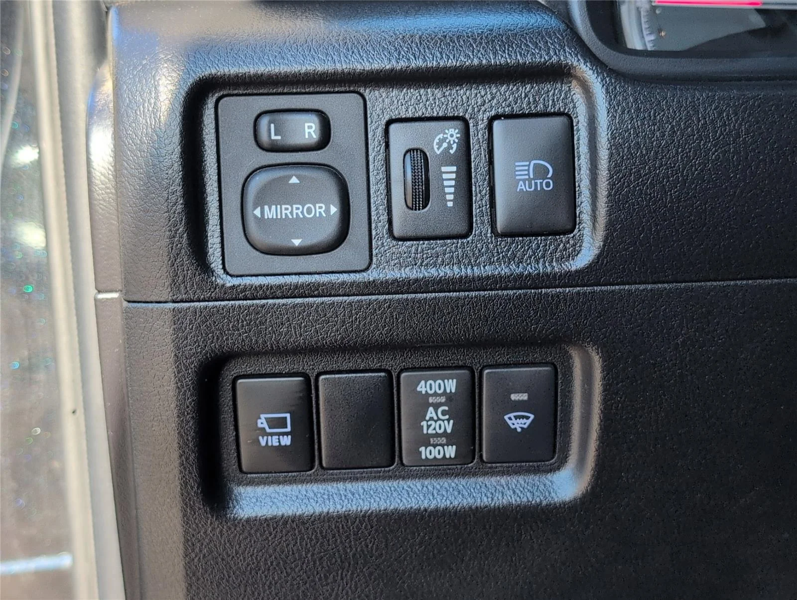 Used 2022 Midnight Black Metallic Toyota Limited image 19
