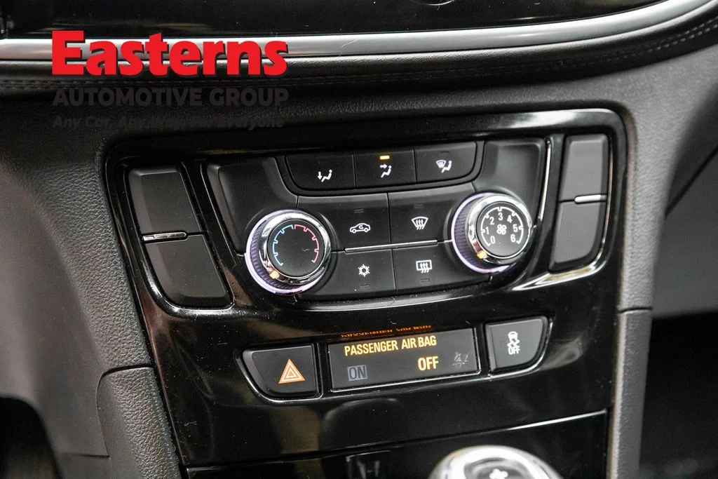 Used 2021 Black Buick Preferred image 19