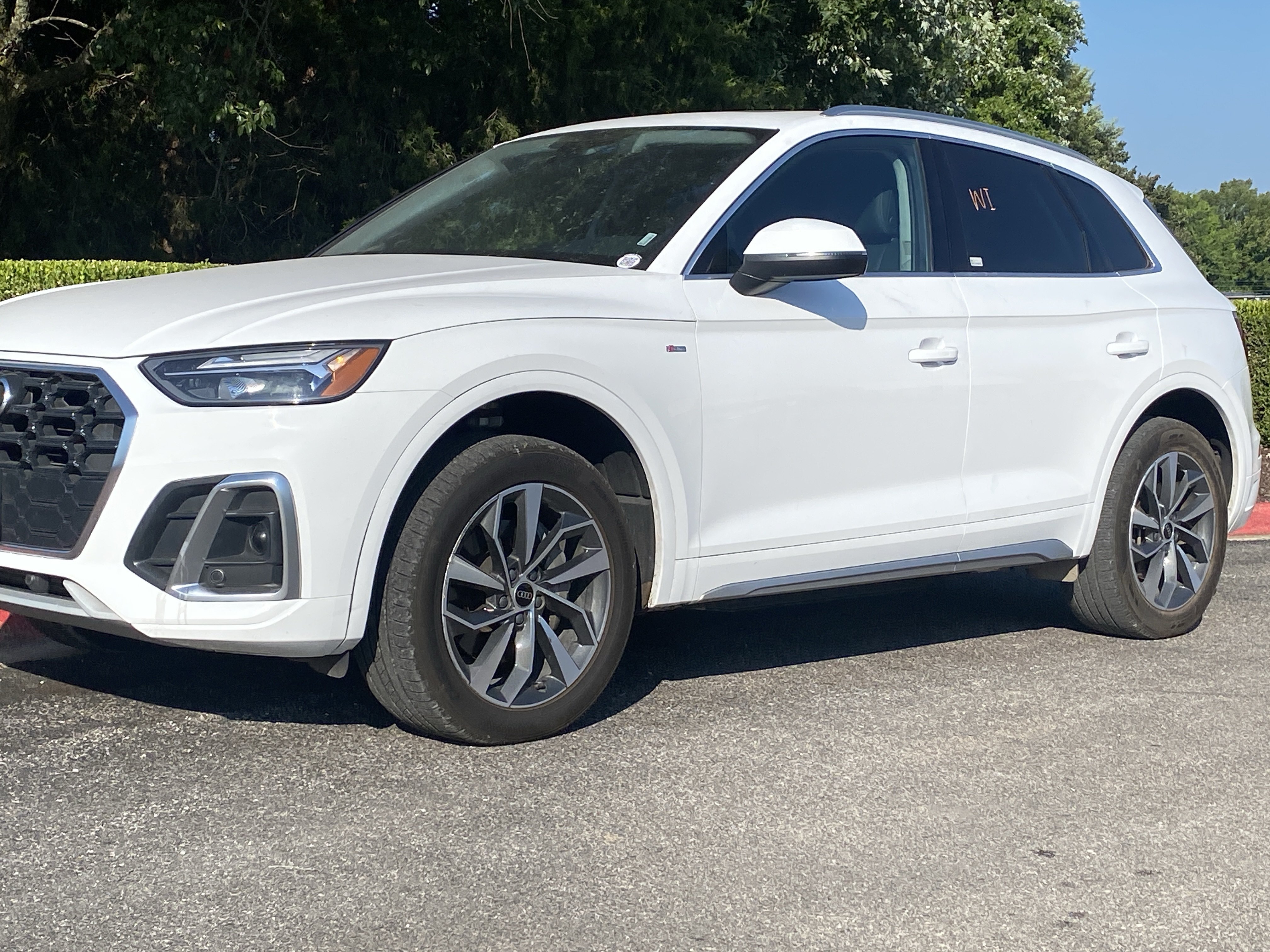 Used 2024 White Audi S line Premium Plus image 10