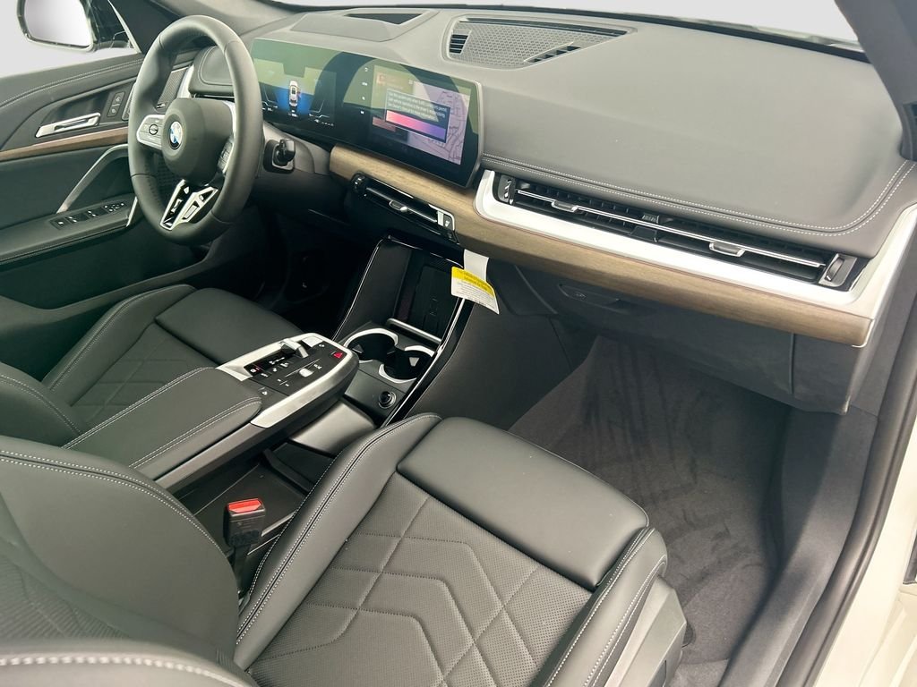 New 2026 Alpine White BMW xDrive28i image 16