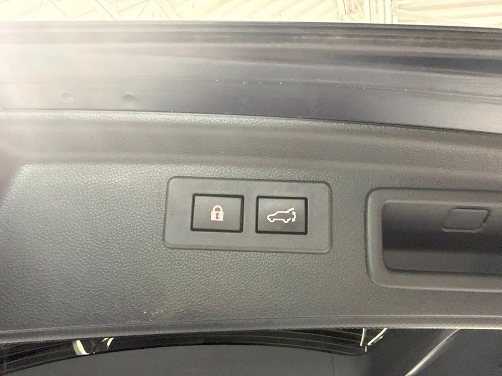 Used 2019 Blue Subaru Sport image 16