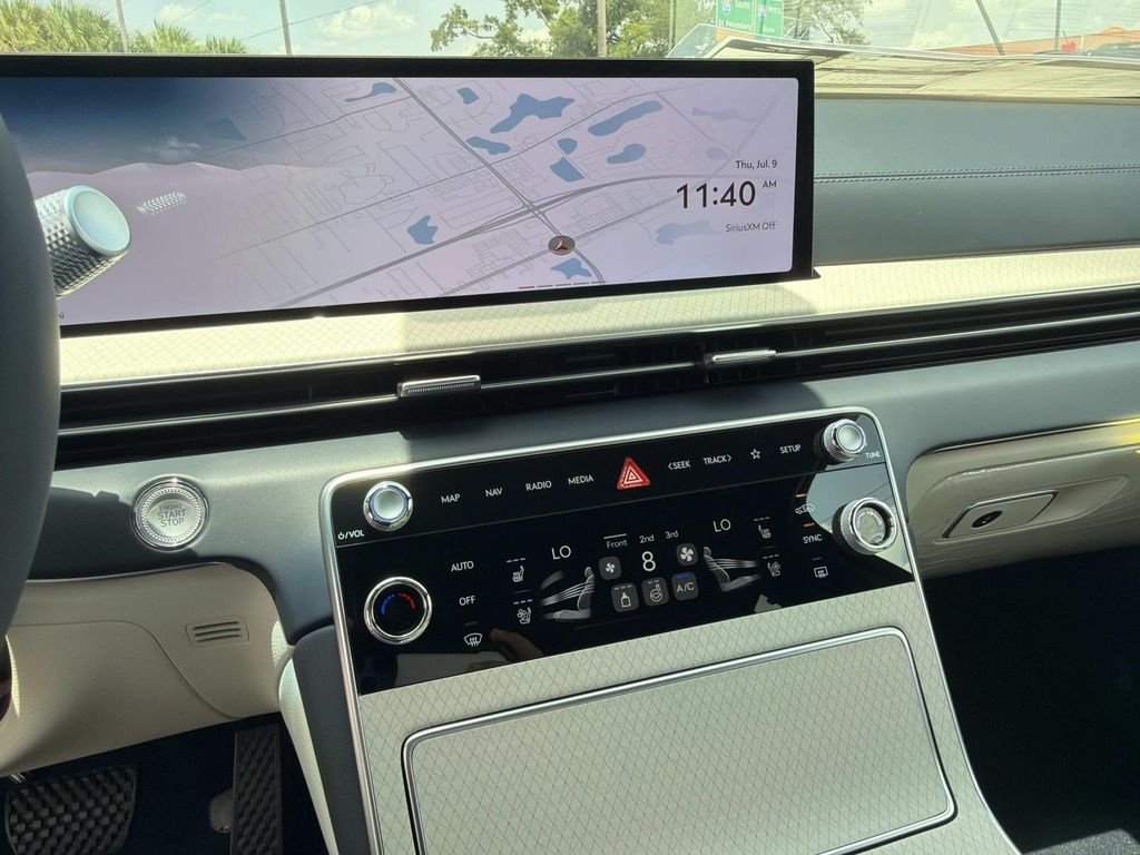New 2026 Silver Genesis 3.5T Prestige image 23