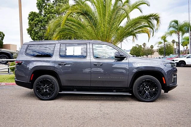 2026 Jeep Grand Wagoneer Limited Reserve - Photo 6