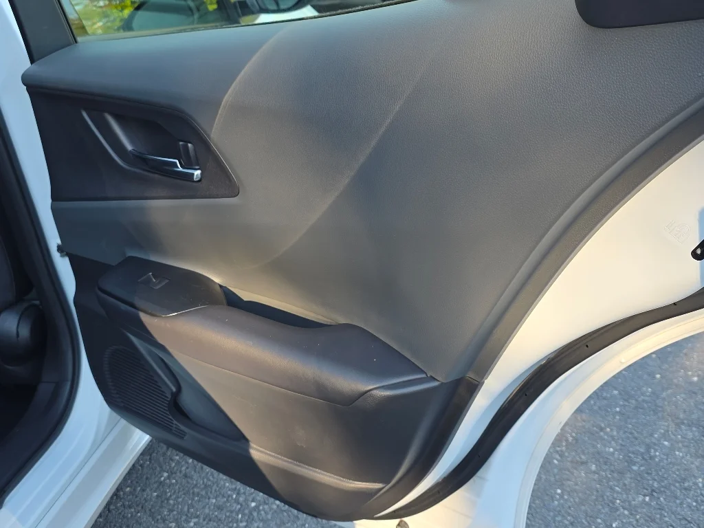 Used 2023 Wind Chill Pearl Toyota XLE image 23