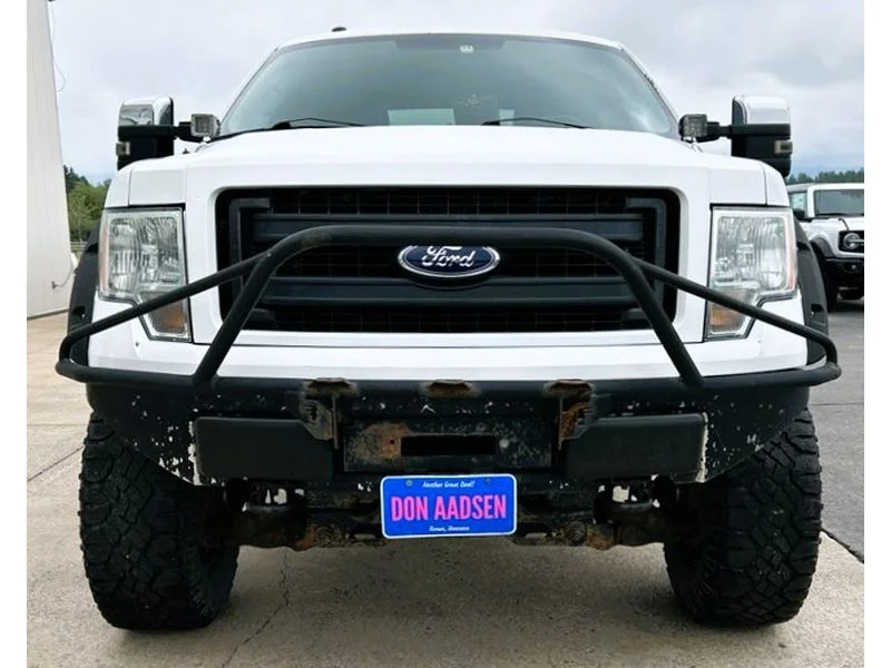 Used 2013 Oxford White Ford XLT image 2