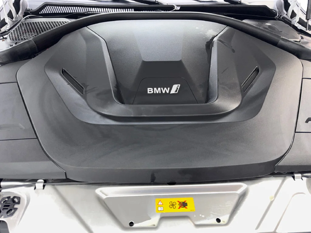 Used 2024 White BMW eDrive35 image 79