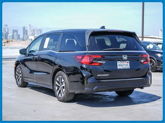 Certified Used 2025 Black Honda EX-L image 11