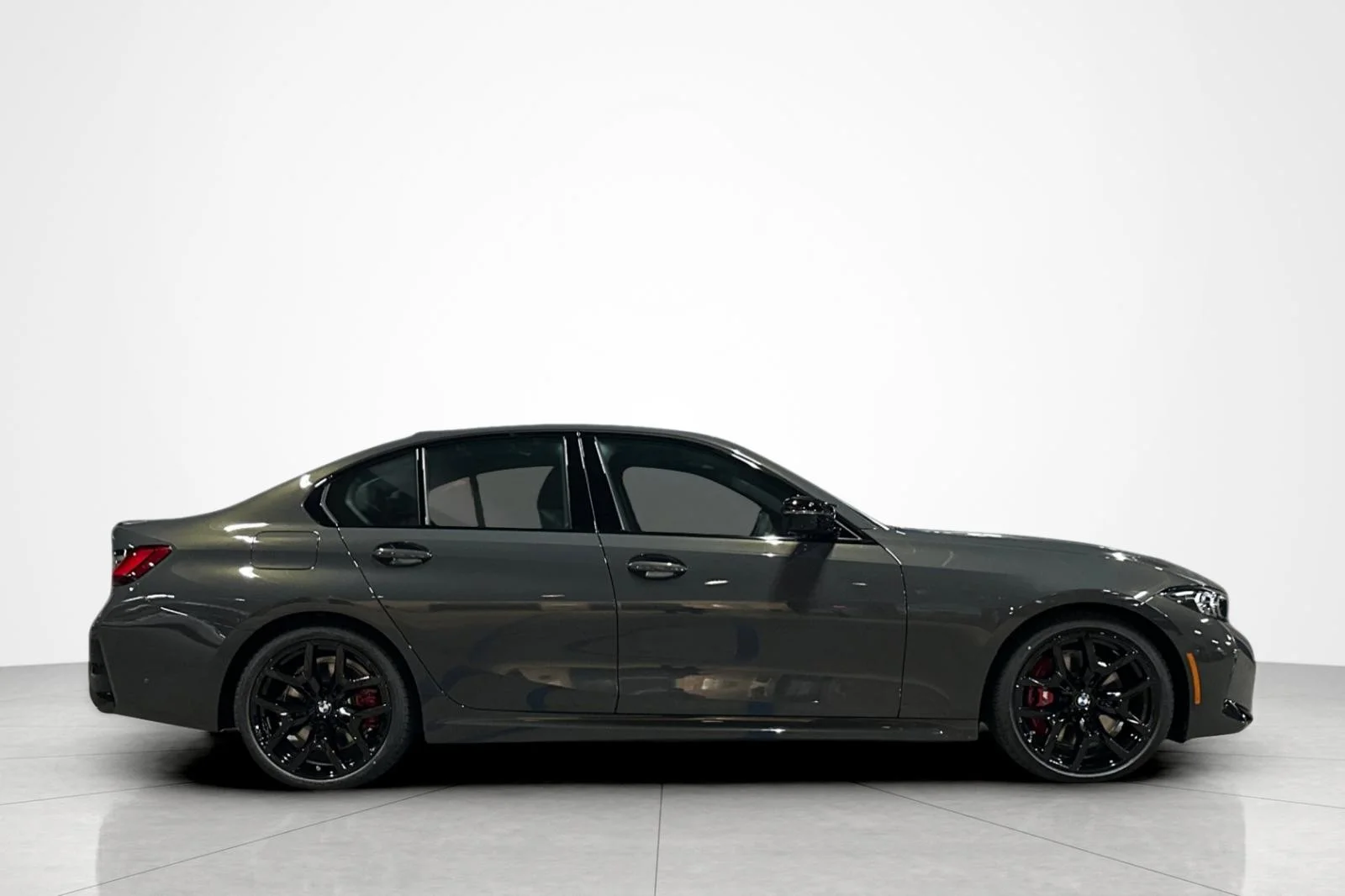 New 2026 Dravit Grey Metallic BMW M340i NA image 6