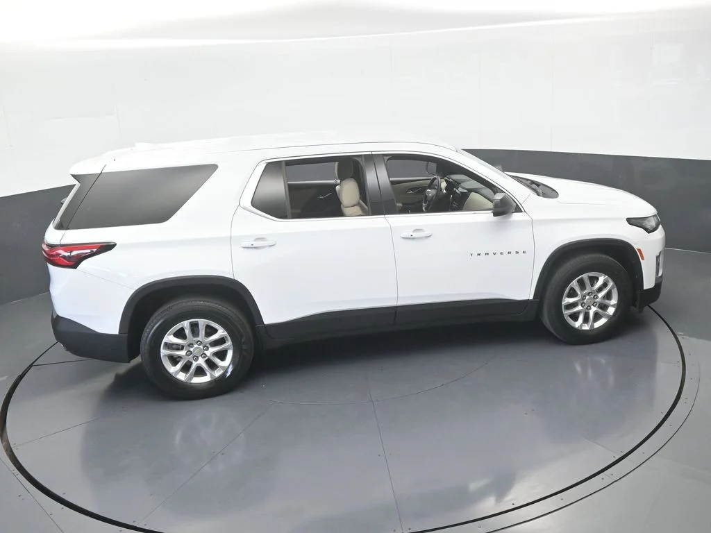 Used 2022 Summit White Chevrolet LS image 49