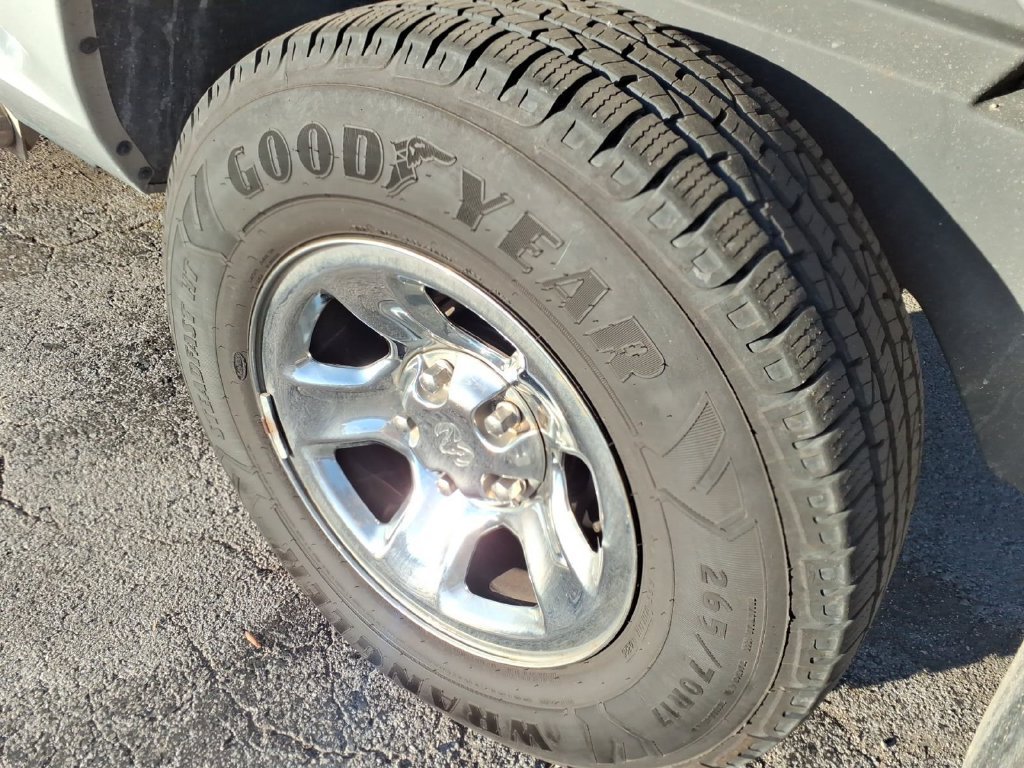 Used 2012 Silver Ram Tradesman image 5