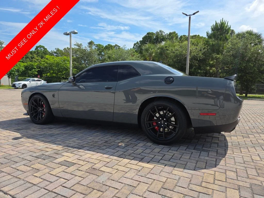 Used 2023 Gray Dodge SRT Hellcat Jailbreak image 11
