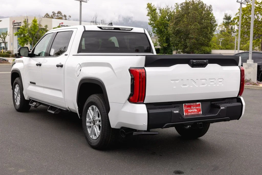 New 2026 Ice Cap Toyota  SR5 image 7