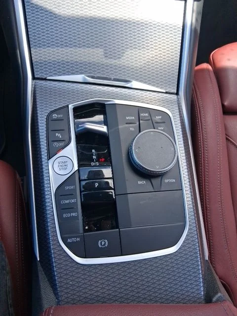 Used 2023 Black BMW 330i image 12