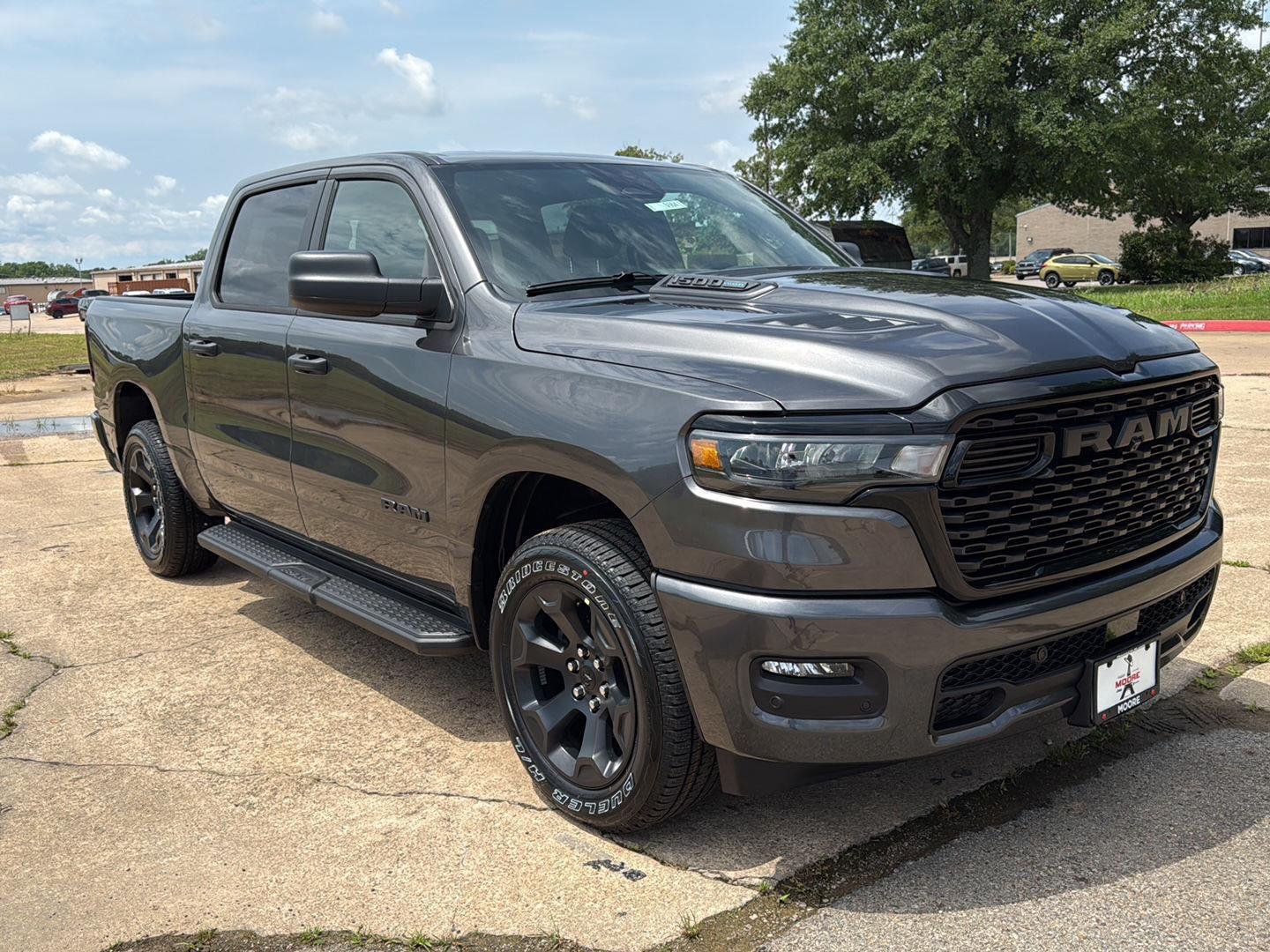 2026 RAM 1500 Express 4x4 Crew Cab 5'7's photo