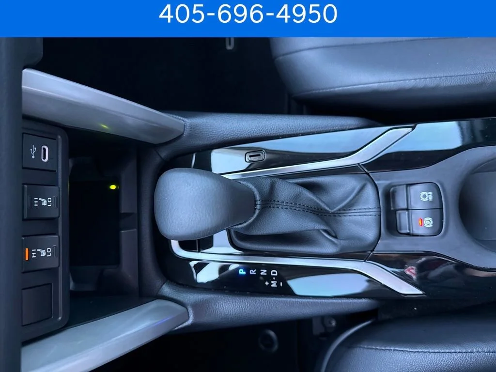Pre-Owned 2025 Toyota Corolla Cross XLE
