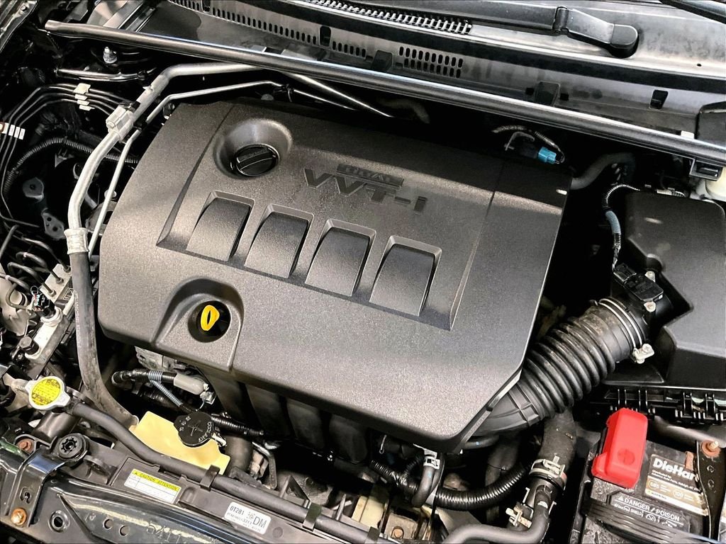 Used 2015 Black Toyota S Plus image 35