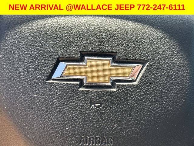 Used 2020 Gray Chevrolet LT image 17