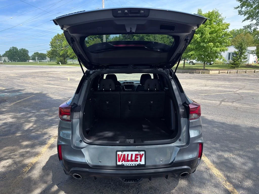 Used 2021 Gray Chevrolet RS image 21