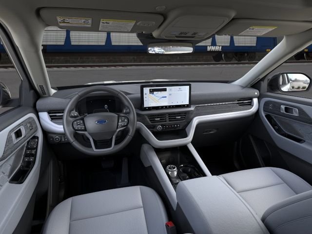 New 2026 Carbonized Gray Metallic Ford Platinum™ image 9