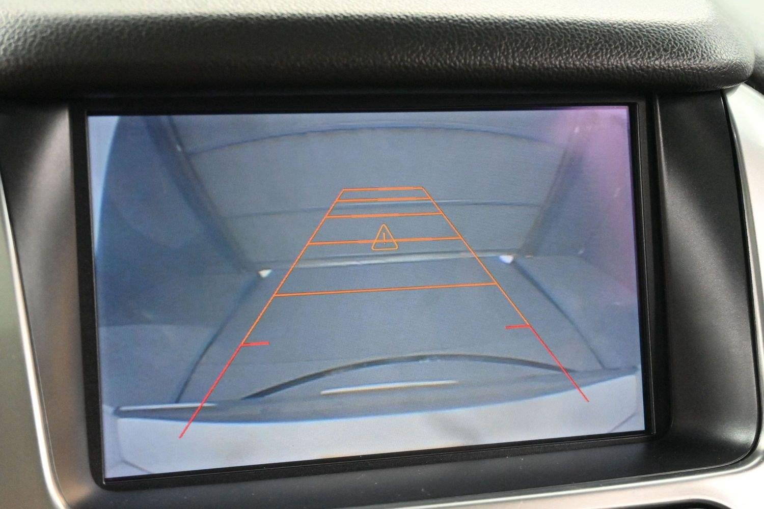 Used 2015 SUMMIT WHITE Chevrolet LTZ image 22