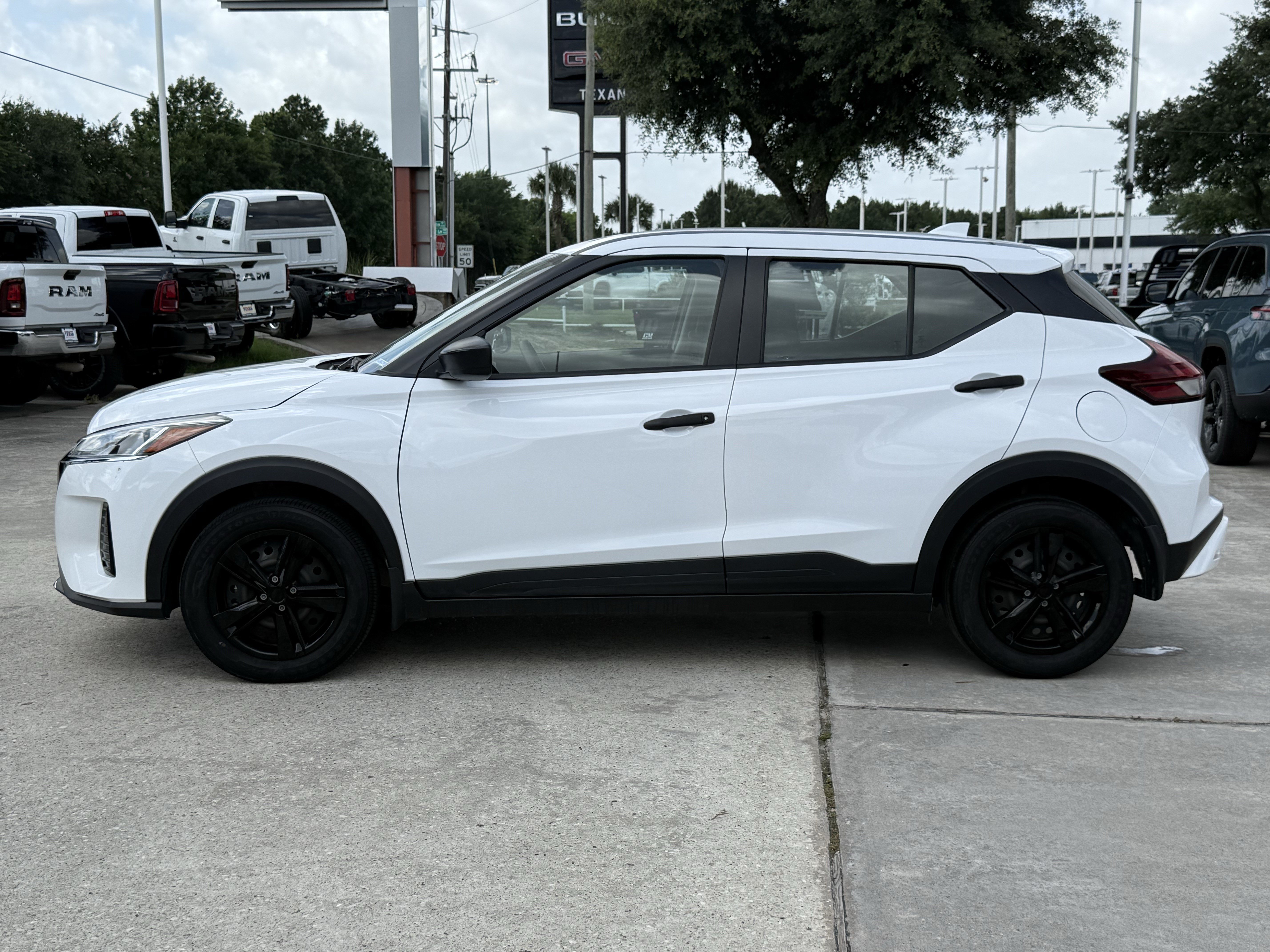 Used 2024 Fresh Powder Nissan S image 7
