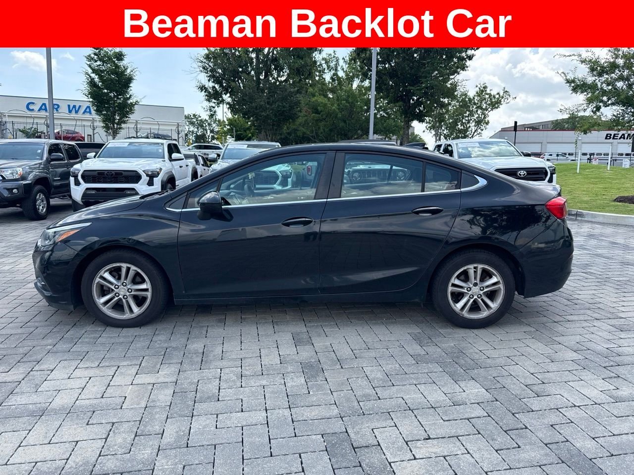 Used 2016 Chevrolet Cruze LT with VIN 1G1BE5SM5G7293010 for sale in Nashville, TN
