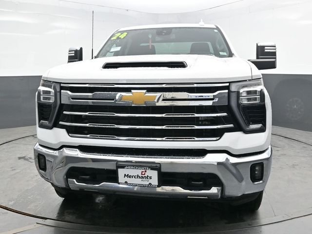 Used 2024 White Chevrolet LTZ image 2
