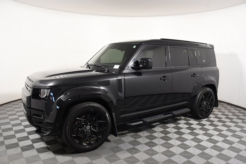Used 2024 Land Rover Defender X-Dynamic SE with VIN SALE27EU2R2251584 for sale in Richfield, Minnesota