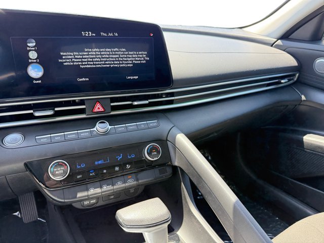 Used 2024 Gray Hyundai SEL image 12
