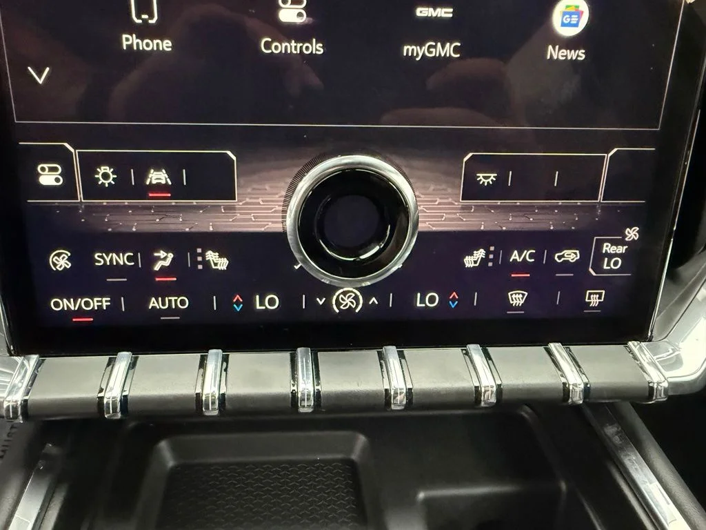 Used 2024 Red GMC Elevation image 7
