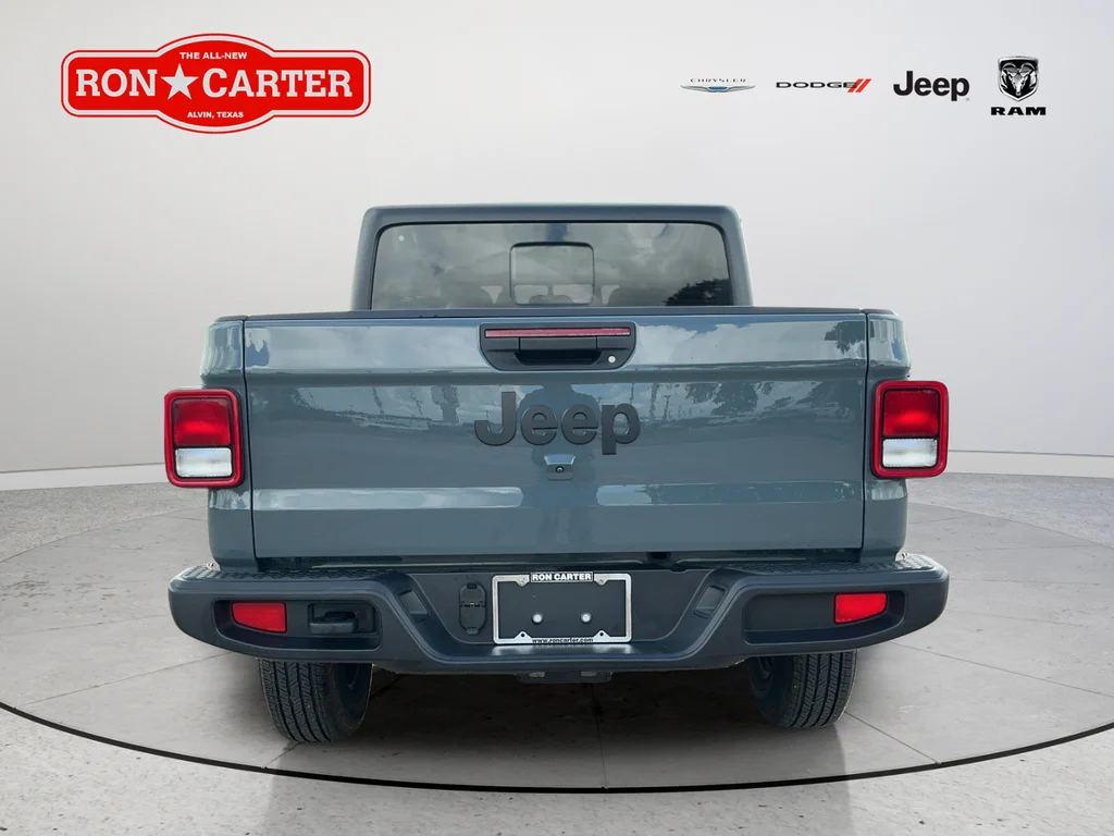New 2026 Anvil Clear-Coat Exterior Paint Jeep Sport image 5