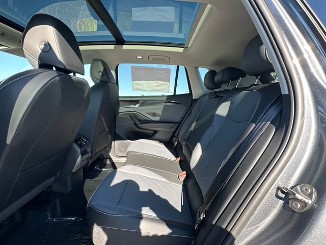 New 2026 Platinum Gray Metallic Volkswagen 2.0T SE image 30