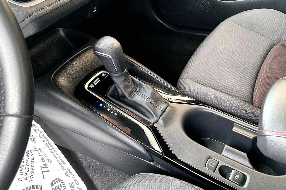 Used 2024 Silver Toyota Hybrid SE image 18
