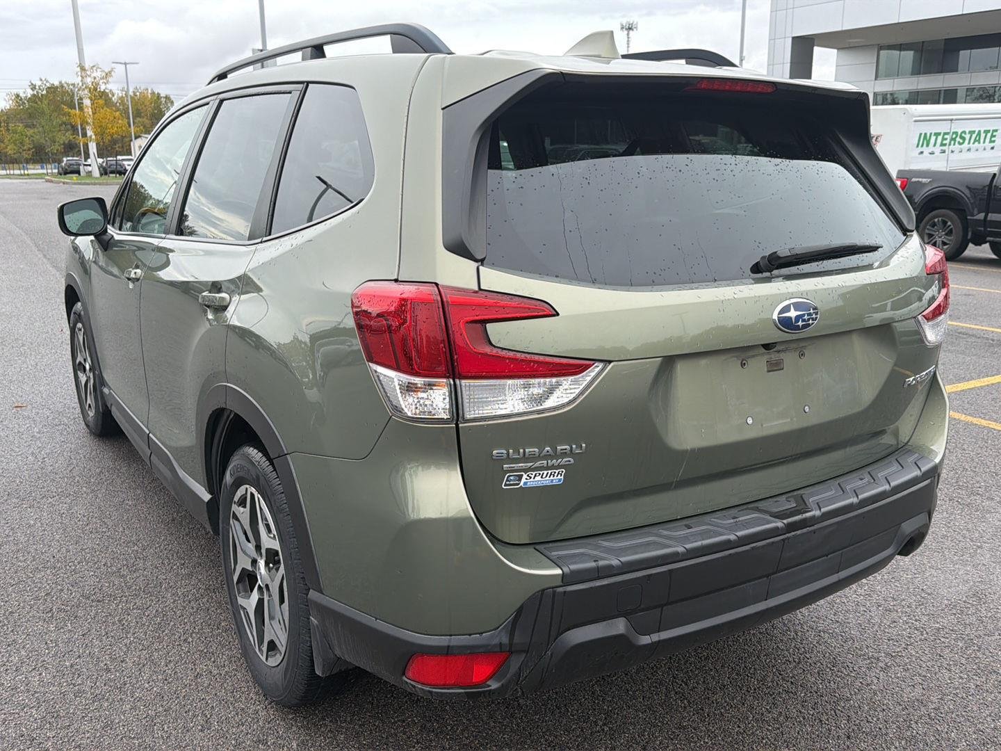 Used 2019 Jasper Green Metallic Subaru Premium image 6