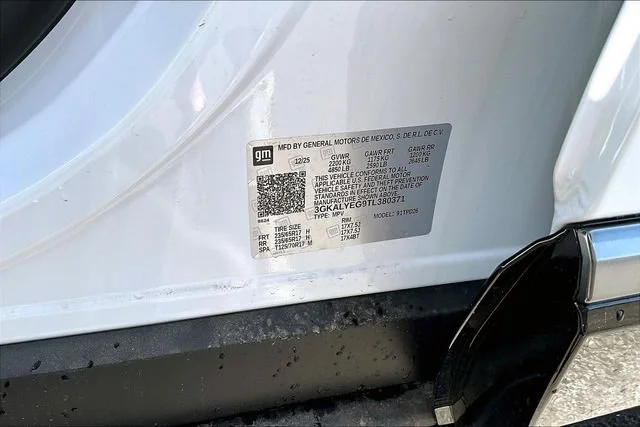 2026 GMC Terrain AT4 - Photo 8