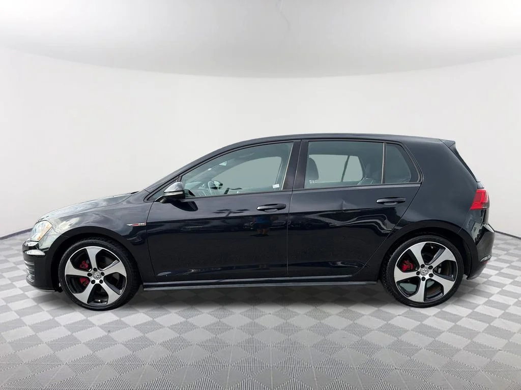 Used 2017 Black Volkswagen S image 8
