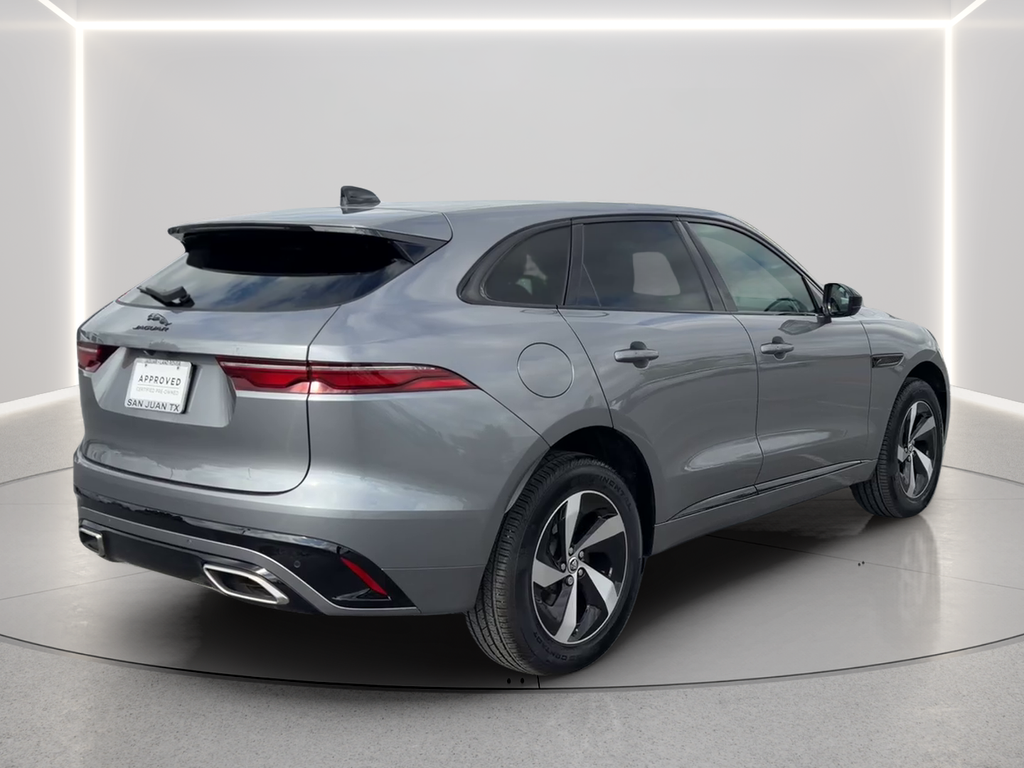 Used 2025  Jaguar P400 R-Dynamic S image 37